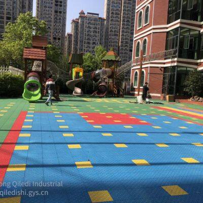 floating floor mats, artificial turf, epdm floor mats, plastic court construction, artificial turf for football fields
