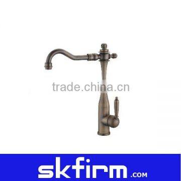 2012 Single-lever antique brass kitchen faucet mixer tap