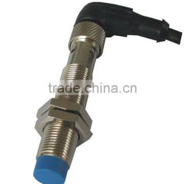 M12 Capacitive Proximity Sensor Switch PNP/NPN 3 Wires , DC12-24V Unshielded/Non-Flush 4mm (IBEST) photo-3