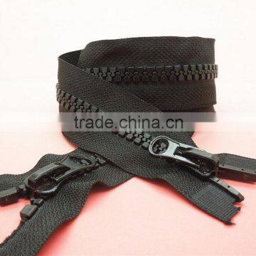 Double Head Plastic Zipper for Jacket