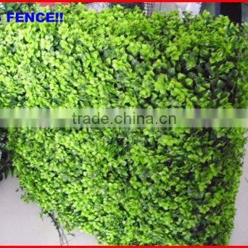 2013 factory fence top 1 Chain link fence hedge vinyl coated decorative chain link fence