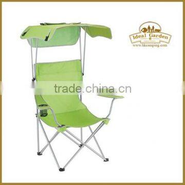 Beach chair with sunshelter