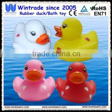 All heart ducks for valentine promotion toy