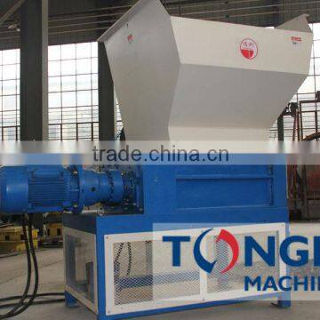 China Automatic Industrial Four Shaft Shredder For Sale