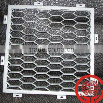Metal expanded metal mesh panel