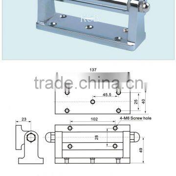 Cold Storage Hinge