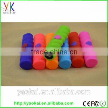 CE FCC ROHS Certificated Colorful Real Capacity 2200mah 2600mAh Power Bank photo-5