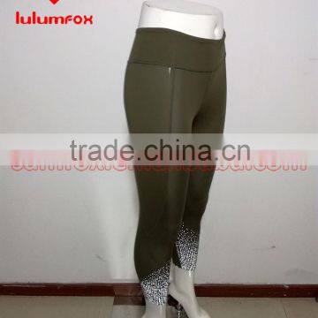 0040-1 OEM Tight Reflective 92%NYLON 8%SPANDEX Wholesale Women Designer Capri Pants