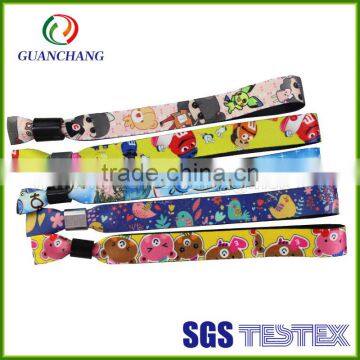 Hot selling polyester sport wristband on market