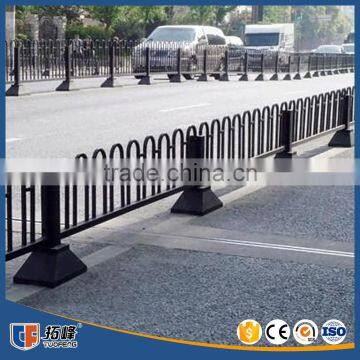 Factory Direct Price Hand Forged Road Guard Rails photo-2