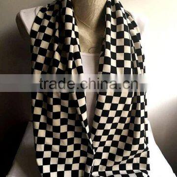 Black and White Checkered Scarf, Checkered Infinity Scarf, Women Accessories, Gift Ideas photo-6