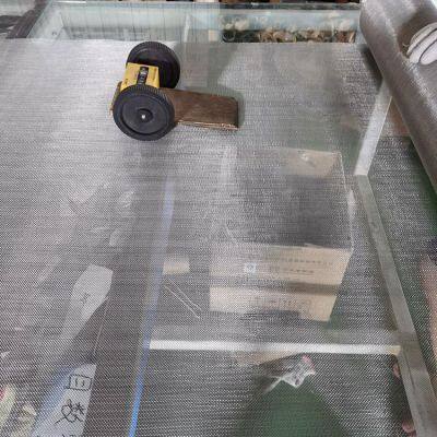 Durable SS Woven Wire Mesh - Stainless Steel Filter Mesh for Various Applications photo-5