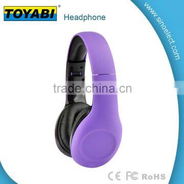 Stereo Sound Headphone High flexibility and ergonomic adjustable leather headband, together with foldable design