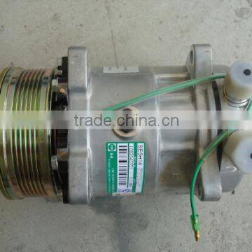 sinotruk WG15001390012 Air-conditioning compressor for HOWO