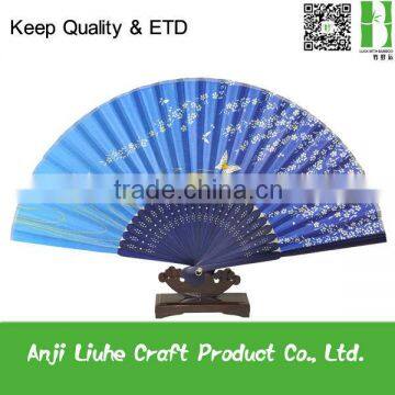 elegant Japanese foldingJapanese fabric fan