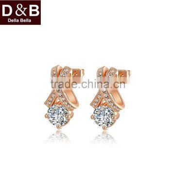 HYE43160 Fashion Austrian Crystals Gold-plated Cross Stud Earrings
