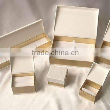 fancy folded cardboard jewllery packaging box wholesale