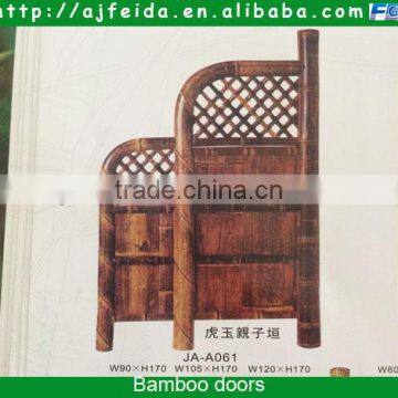 FD-165312natural bamboo gate for garden decoration