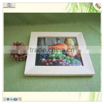 Classic Design Interior Decorating Pine Wooden Photo Frame photo-4