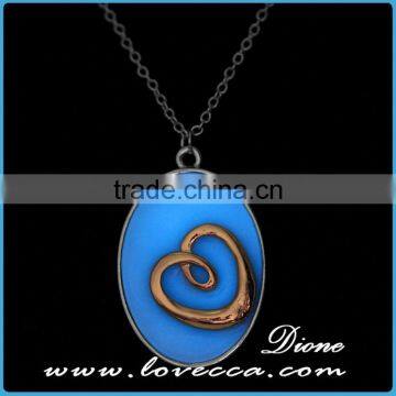Night Ligh Glow in the Dark Necklace Fluorescent Hollow Locket Cage Glow In The Dark For Women photo-4
