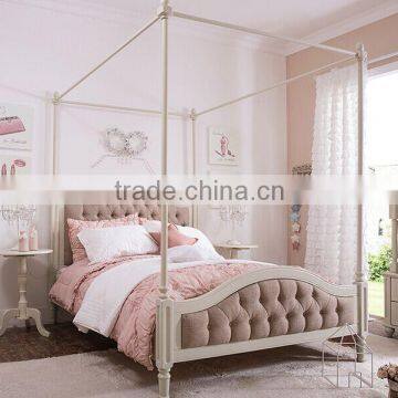 Princess Wonderland Luxury European Style Solid Wood Tufted Bed With Pure White Poster and Canopy BF11-02274e photo-3