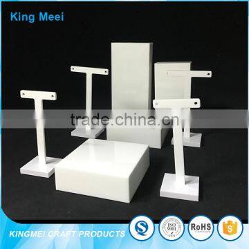 Low Price Custom Acrylic Jewelry Display Stand photo-2