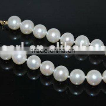 Simple 7-8mm White Round Freshwater Pearl Bracelet photo-4