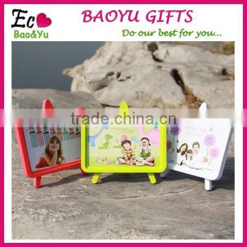 Hot Selling Cheap Plastic Photo Picture Frames Souvenir Picture Frame Wholesale