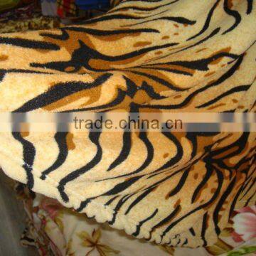 mainly faux fur fleece blanket yellow pattern