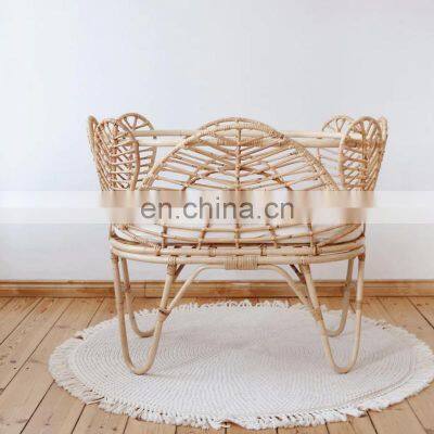 Unique Flower Shaped rattan cot Kid's Bassinet, Crib For Baby Wicker Nursery Furniture Wholesale Vietnam Supplier