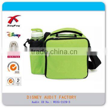 Handle disposable cooler bag 600d insulating effect promotional cooler bag