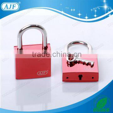 2016 AJF New arrived 40mm high quality electrophoresis red color square love lock with key nice on bridge