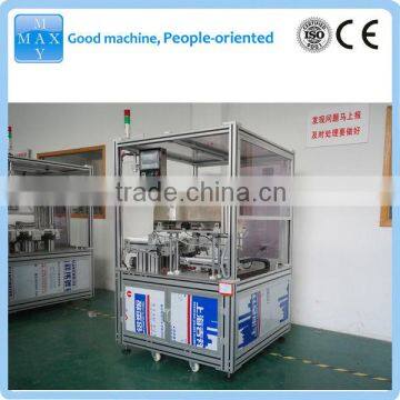 Tube feeding machine