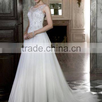 Hot Sell Good Quality 2016 New Style Embroidery Designs for Wedding Dress photo-4