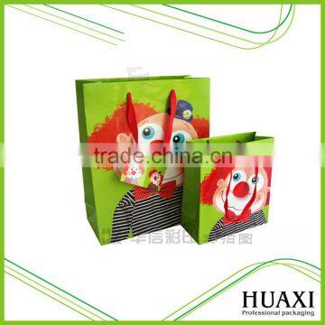 2016 Cute recycled cartoon paper bags for gift packaging