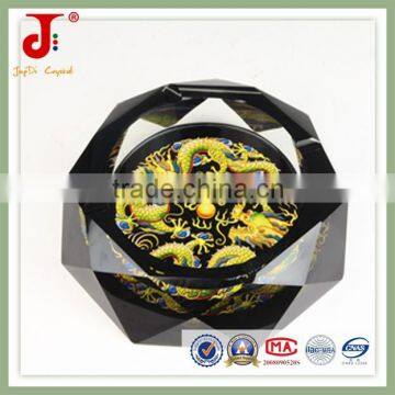 New arrival China Style Octagonal Dragon Crystal Ashtray For Business Souvenris