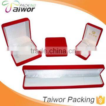 Made In China Eco-Friendly Box Red Velvet Jewelry Box