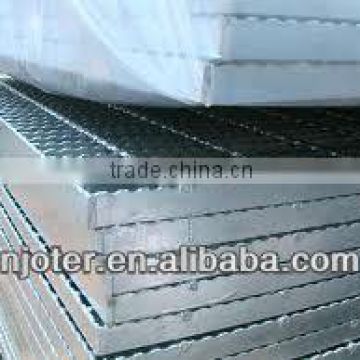 steel grating platform