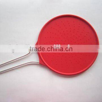 silicone colander