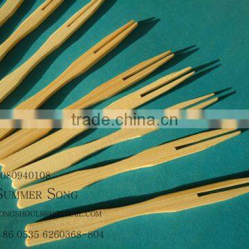 House Using 100% Natural Bamboo Fruit Fork