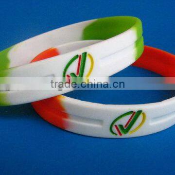 Customized Colored Imprinted Silicone Wristbands photo-3