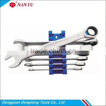 New Style Combination Ratchet Wrench With Knurling Handle photo-3