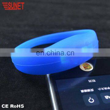 New Coming 100% Full Test Rohs And Ce Approved Full Silicone Material Bracelet With Charm Factory Directly