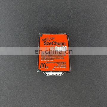 Good Quality Die Casting MOQ 10 Guitar Badge photo-2