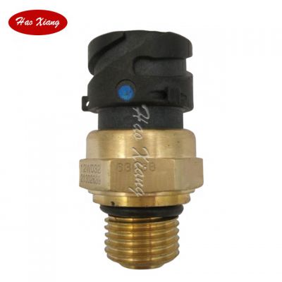 Auto Oil Pressure Sensor OE 21302639 21540602 21302639 For Volvo TRUCK