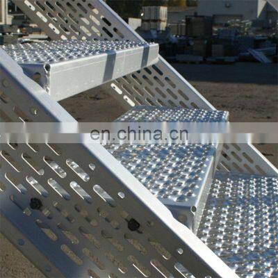 Perforated Metal Antiskid Walkway Platform Plate Panels Stair Tread in high quality