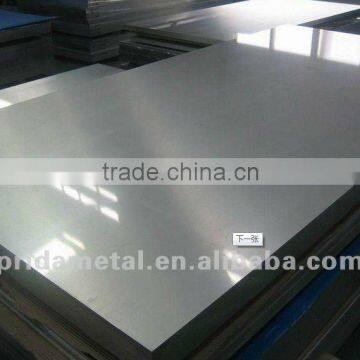 Hot rolled pure titanium and titanium sheet