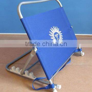 Folding outdoor beach chair