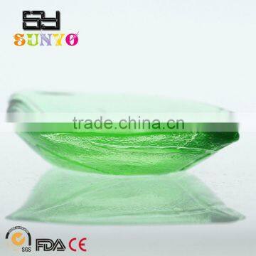 Customized leaf shaped leadfree crystal transparent clear green solid color charger plate bowl