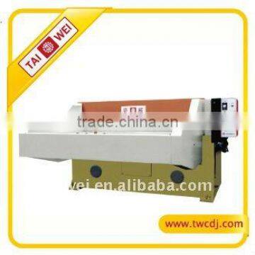 hydraulic die cutting machine
